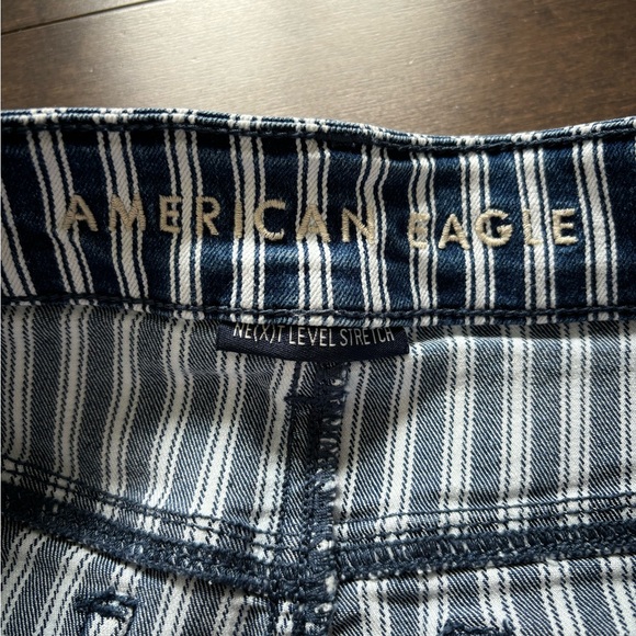 AMERICAN EAGLE HIGH RISE STRIPY SHORTS - Picture 3 of 4